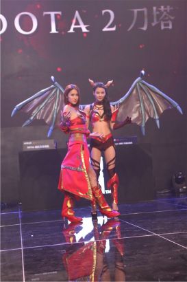 为后防中坚 为后防中坚